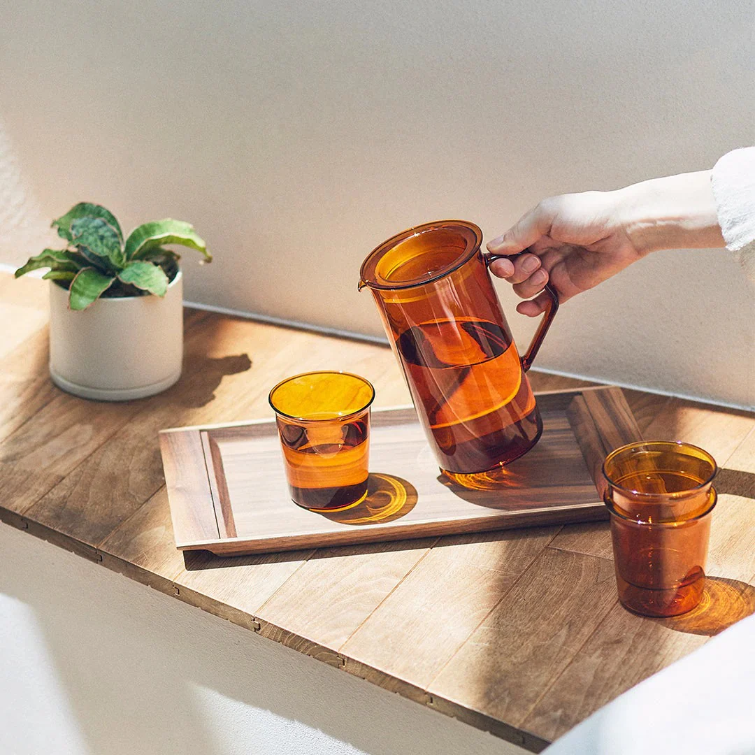 CAST AMBER jug 750ml - Image 4
